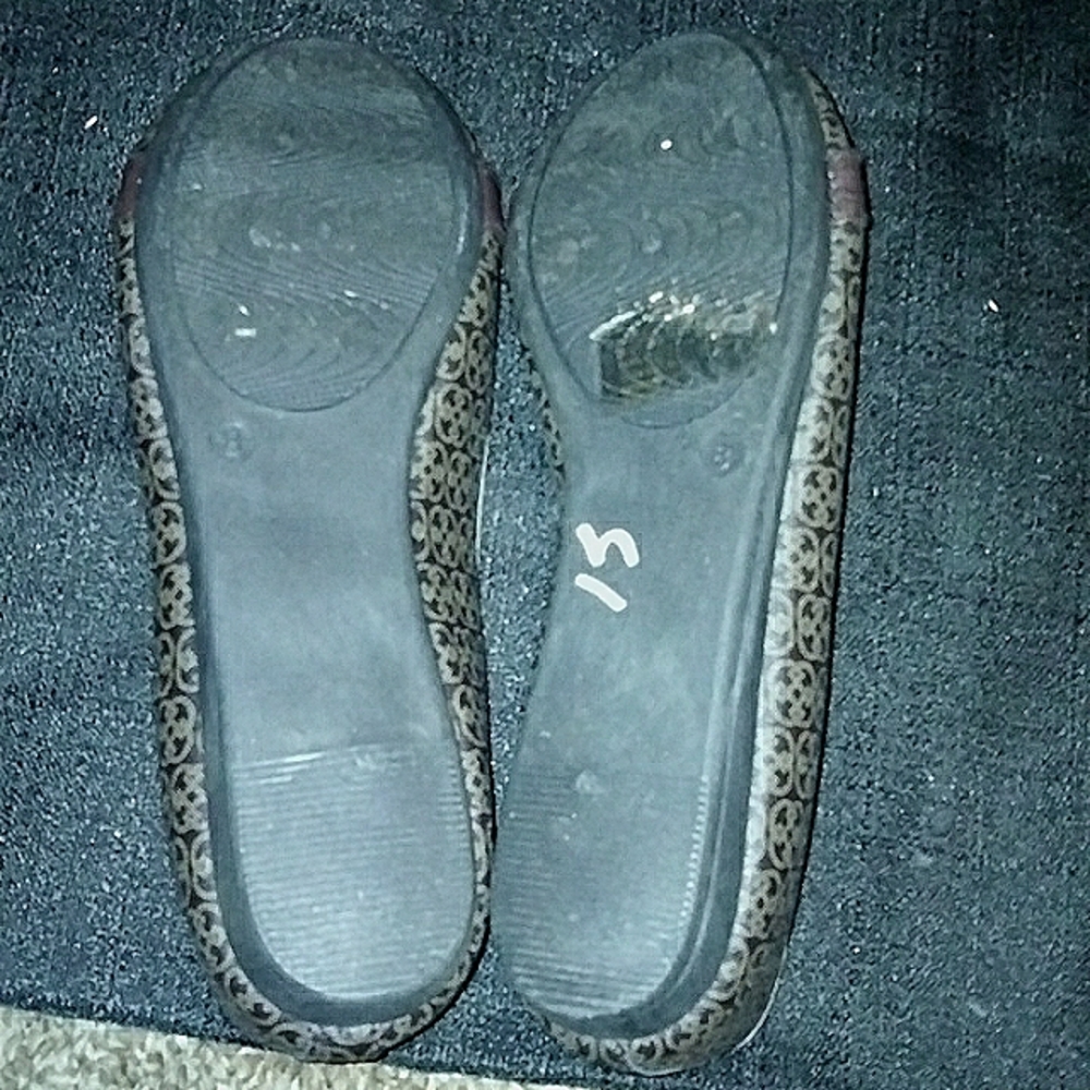 Flats - Picture 4 of 4